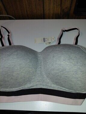 Cacique Gray & Light Pink Wireless Sports Bra